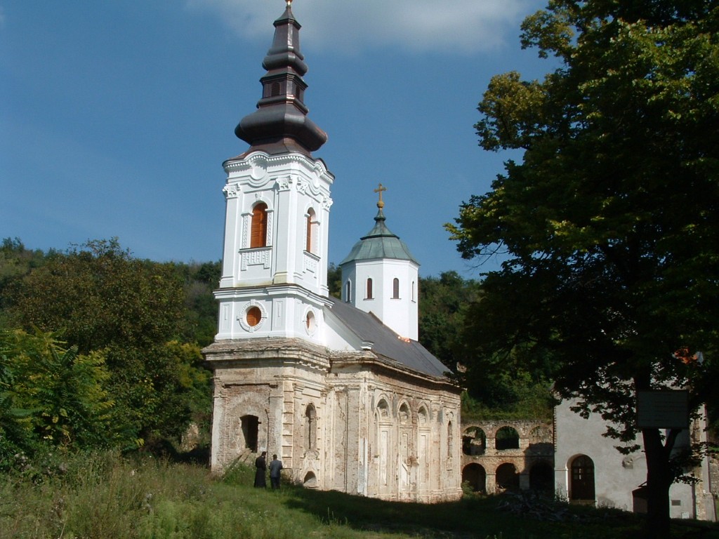 Фотографија из галерије Манастира Кувеждин, 2005 (1)